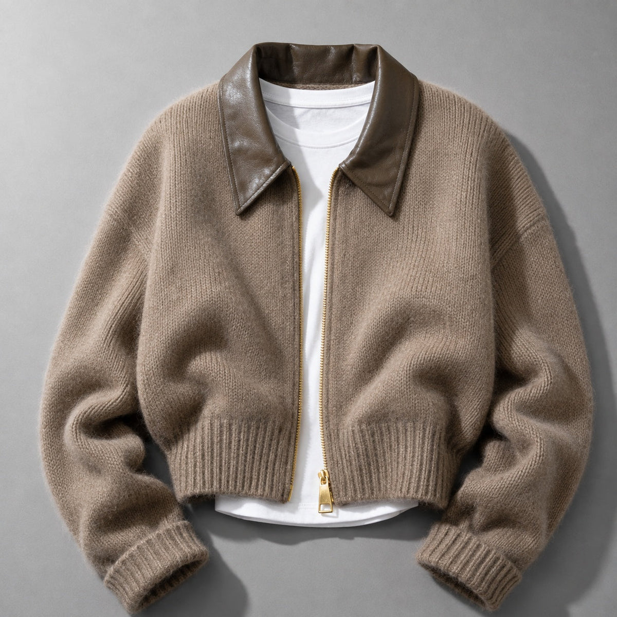 Chiara | Cropped Contrast-Collar Zip Cardigan