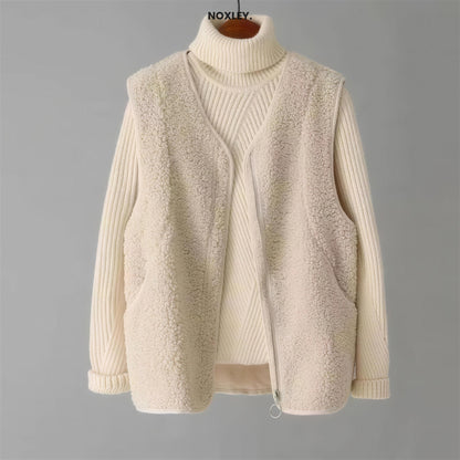 Matilda | Women's Sherpa Gilet - Beige